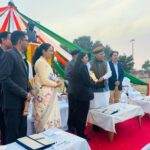 Arjun Ram Meghwal ने एमजीएस विवि में डॉ. अंबेडकर की प्रतिमा का अनावरण किया