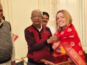 Momasar में सेवा का सैलाब: बेल्जियम से आए विशेषज्ञों ने 1200 से अधिक ग्रामीणों को दी निःशुल्क दंत चिकित्सा