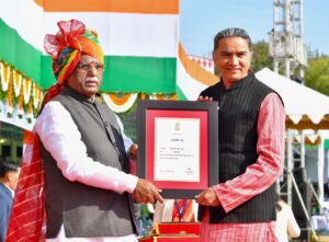 मोमासर निवासी विनोद जोशी को गणतंत्र दिवस पर राज्यपाल ने SMS स्टेडियम, जयपुर में किया राज्य स्तरीय सम्मानित