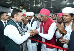 खेजड़ी संरक्षण कानून की घोषणा पर संतों व प्रबुद्धजनों ने मुख्यमंत्री भजनलाल शर्मा से की मुलाकात, जताया आभार