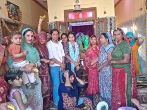लूणकरणसर में फाग महोत्सव: श्री श्याम सरकार को फूलों की फाग, भजनों से गूंजा श्री राधा कृष्ण मंदिर