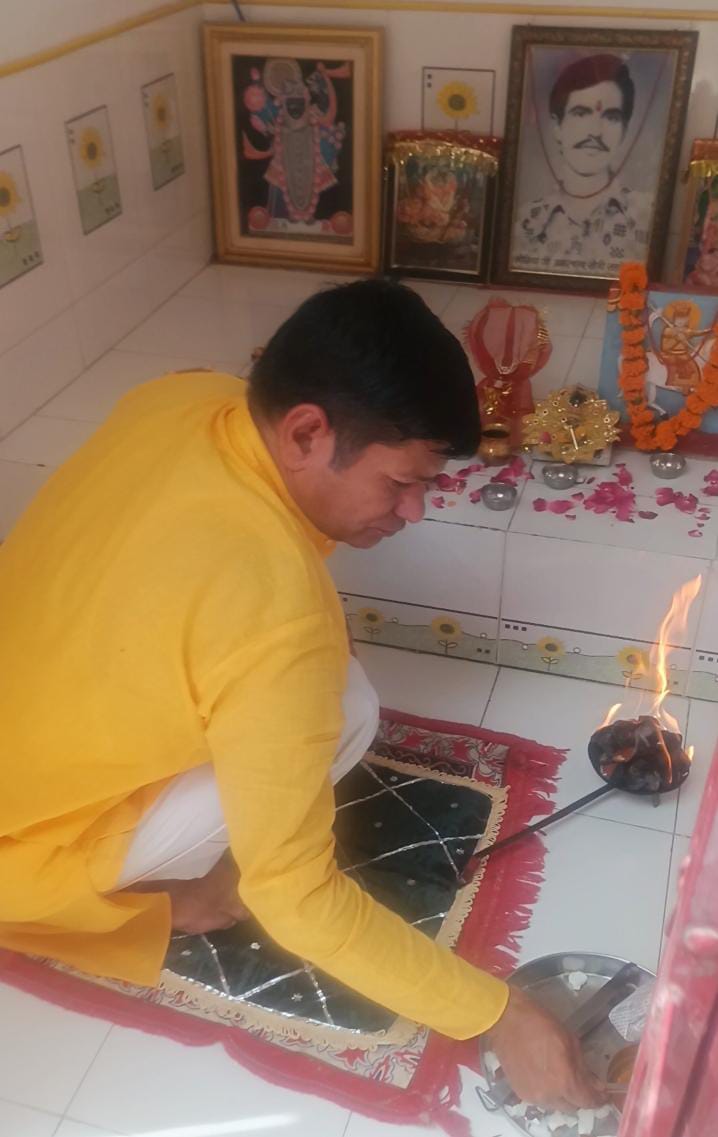 आज मां करणी की नव दिन आराधना के बाद आज रामनवमी पर श्री भोमिया जी महाराज की हुई विशेष ज्योत