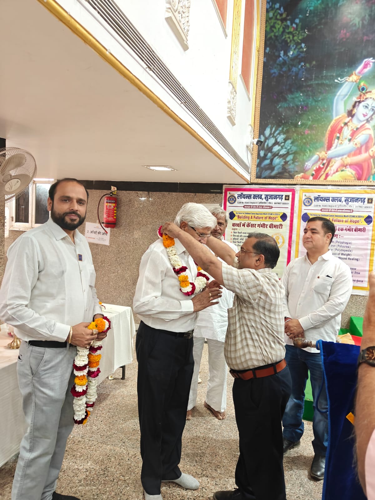 थानमल प्रेमा देवी गोठडिया चैरिटी बल ट्रस्ट सुजानगढ़ के आर्थिक सौजन्य से 31वां नेत्र चिकित्सा शिविर संपन्न हुआ