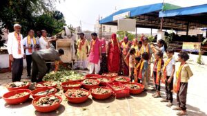 उप खंड श्रीडूंगरगढ़ के गांव कोटासर की गौशाला में अमावस्या पर सामूहिक रूप से हवन अनुष्ठान के साथ हुआ विशाल गौ सेवा भंडारा