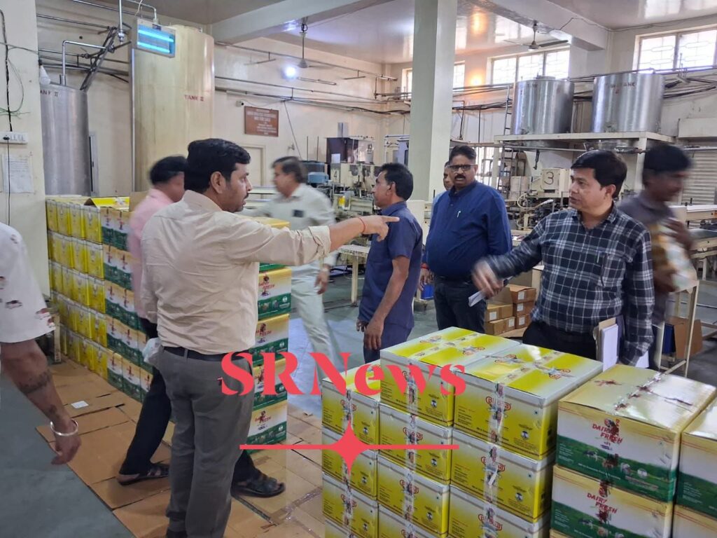 जयपुर में मिलावट के खिलाफ बड़ी कार्रवाई: 1422 लीटर घी सीज, बिलौना घी के बैच पर प्रतिबंध