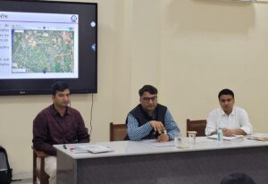 जिला कलक्टर ने बौद्धिक दिव्यांग पुनर्वास, बालिका और शिशु गृह का किया औचक निरीक्षण