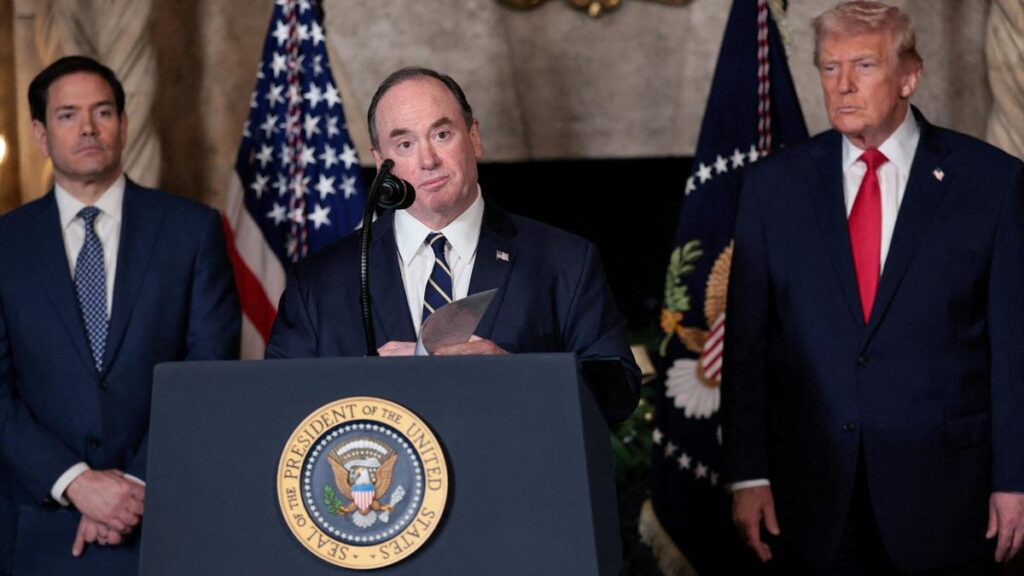 Pentagon says top Navy official to leave office ‘immediately’