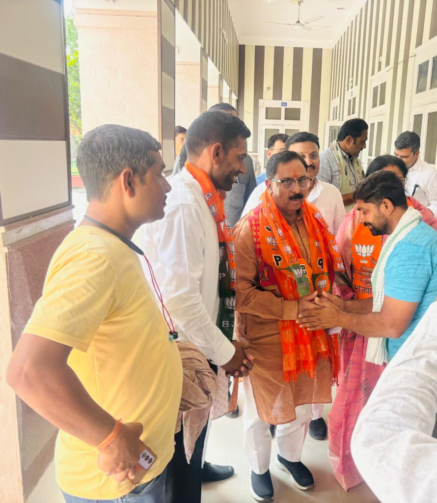 राज्य वित्त आयोग अध्यक्ष अरुण चतुर्वेदी तीन दिवसीय यात्रा पर बीकानेर पहुंचे