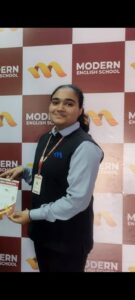 हर्षिता वर्मा ने गुजरात बोर्ड परीक्षा बारहवी कोमर्स में 98, 54% अंक प्राप्त कर छापर राजस्थान का किया नाम रोशन