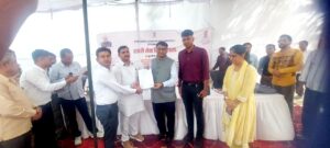 जिला कलक्टर ने ग्रामीण एवं शहरी सेवा शिविरों का किया निरीक्षण