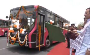 जयपुर वासियों को मुख्यमंत्री भजनलाल शर्मा की सौगात, ईवी बसों का किया शुभारंभ, आज से सड़कों पर दौड़ेंगी इलेक्ट्रिक बसें