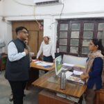 जिला कलेक्टर निशांत जैन ने जिला परिषद कार्यालय का किया निरीक्षण, समयबद्ध कार्य निष्पादन के दिए निर्देश