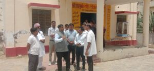 छत्तरगढ़ क्षेत्र के दौरे पर रहे जिला कलक्टर, विभिन्न कार्यालयों और ग्रामीण सेवा शिविर का किया निरीक्षण