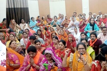 वंदेमातरम टीम का सामूहिक हनुमान चालीसा-नौ ग्रह पूजन से समस्त संकटों से मिलती है मुक्ति - विमर्शानंद महाराज