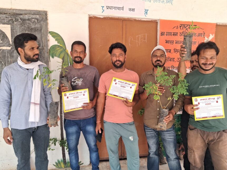 उप खंड श्रीडूंगरगढ़ के गांव धिरदेसर पुरोहितान मे विमला देवी की छठी पुण्य स्मृति में हुआ रक्तदान एव निशुल्क स्वास्थ्य जांच शिविर