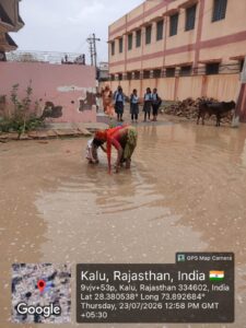 राजकीय बालिका विद्यालय में जलभराव की समस्या के स्थायी समाधान की मांग, जिला कलक्टर को सौंपा ज्ञापन