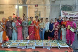 धान रंगोली और काव्य वाचन में बिखरे श्रद्धा, संस्कृति और पर्यावरण संरक्षण के रंग