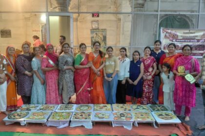 धान रंगोली और काव्य वाचन में बिखरे श्रद्धा, संस्कृति और पर्यावरण संरक्षण के रंग