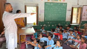 पर्यावरण संरक्षण एवं नशामुक्ति का दिया संदेश,हरियालो राजस्थान अभियान के तहत विद्यार्थियों ने ली पर्यावरण संरक्षण की शपथ
