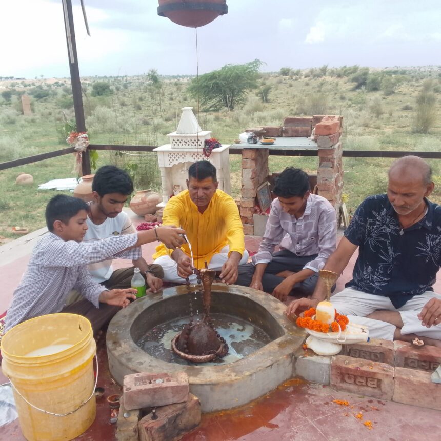 बीकानेर के धोरों में गूंजा 'ॐ नमः शिवाय' का मंत्र