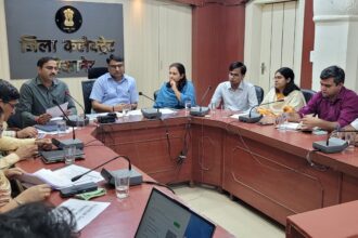 नगरीय निकाय चुनावः प्रकोष्ठ प्रभारियों एवं सह-प्रभारियों की बैठक आयोजित