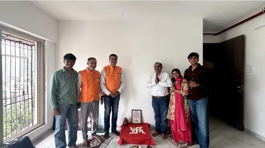 दक्षिण मुंबई में जैन संस्कार विधि से संपन्न हुआ मेहता परिवार का गृह प्रवेश संस्कार