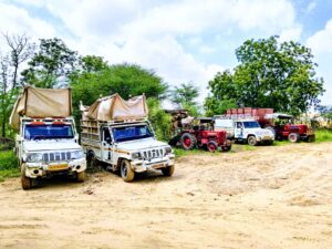 अवैध लकड़ी कटान एवं परिवहन के विरुद्ध वन विभाग की कार्रवाई