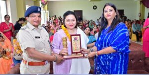 महिलाओं के आत्मविश्वास और प्रतिभा का उत्सव-मरु लहरिया उत्सव सीजन 2