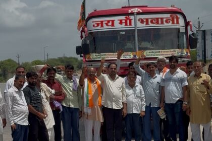 मुख्यमंत्री के स्वागत को श्रीडूंगरगढ़ से उमड़ा जनसैलाब, मेघासर के लिएविधायक सरस्वत क़े नेतृत्व में रवाना हुआ विशाल काफिला