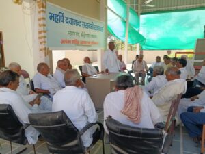 महर्षि दयानन्द सरस्वती छात्रावास विकास समिति की बैठक में आय-व्यय एवं समाजहितकारी मुद्दों पर चर्चा