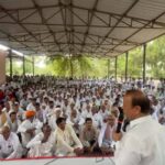 पूर्व मंत्री वीरेन्द्र बेनीवाल के नेतृत्व में कांग्रेस कार्यकर्ताओं की बैठक, उमड़ा जनसैलाब