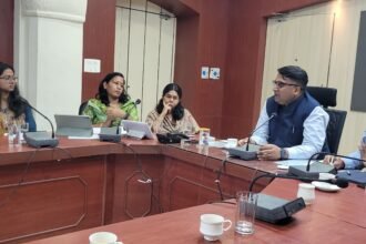 राज्य निर्वाचन आयोग द्वारा निर्धारित कैलेंडर के अनुसार समस्त गतिविधियों का समयबद्ध क्रियान्वयन सुनिश्चित करें रिटर्निंग अधिकारी