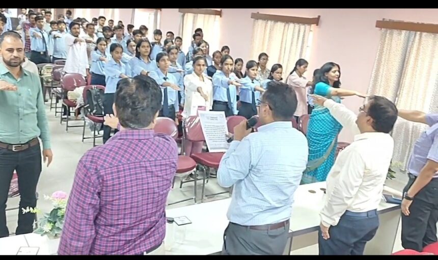 राजकीय पॉलीटेक्निक महाविद्यालय में ईएलसी क्लब के तहत कार्यक्रम आयोजित