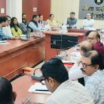 हरियालो राजस्थान अभियान में पौधों की संख्या के साथ सर्वाइवल पर भी दें जोर: जिला प्रभारी सचिव