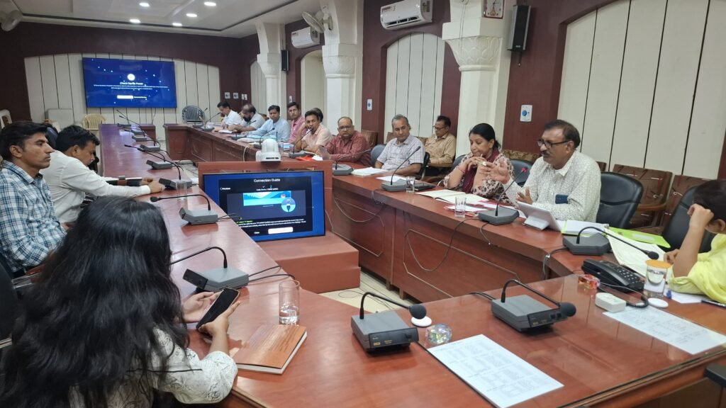 आयुष्मान आदर्श ग्राम योजना: 20 सितंबर तक पांचों चयनित ग्राम पंचायतों में 18 स्वास्थ्य सूचकांकों की शत-प्रतिशत प्रगति के निर्देश