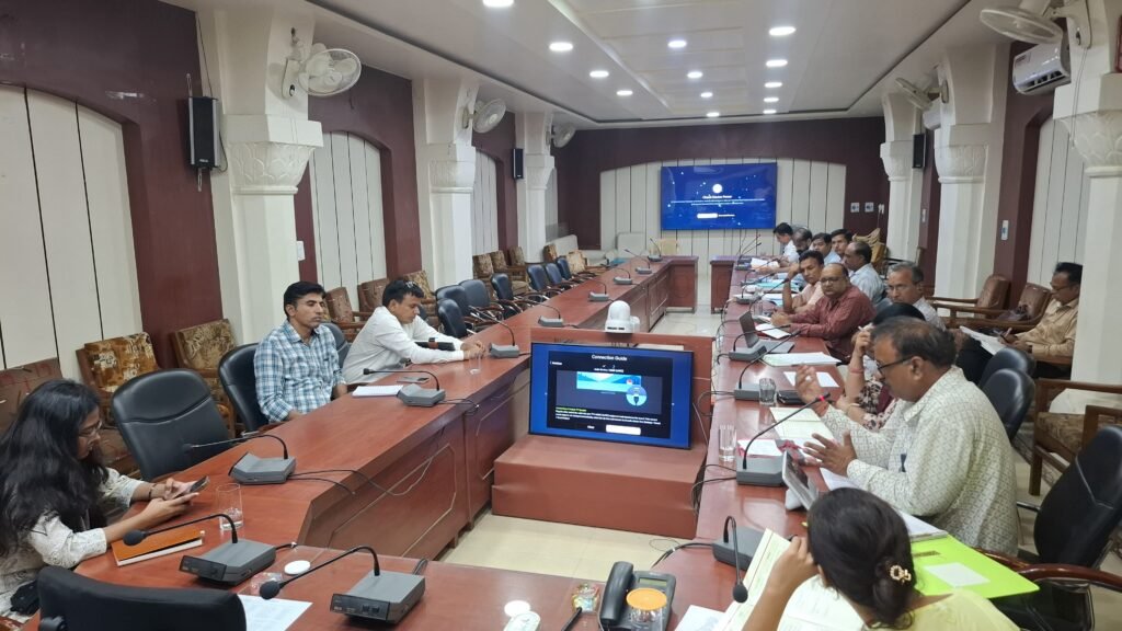 आयुष्मान आदर्श ग्राम योजना: 20 सितंबर तक पांचों चयनित ग्राम पंचायतों में 18 स्वास्थ्य सूचकांकों की शत-प्रतिशत प्रगति के निर्देश