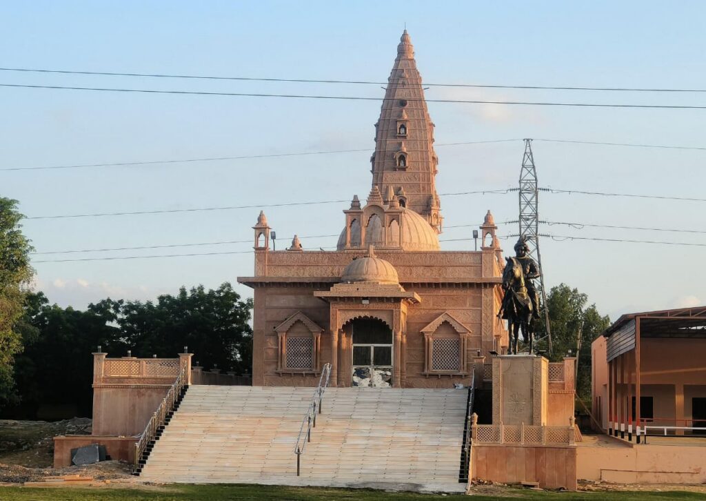 क्षेत्र के प्रसिद्ध वीर तेजाजी मंदिर में तेजा दशमी को होगे विशेष कार्यक्रम,मेले की हो रही है तैयारियां