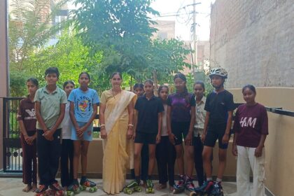 70वीं जिला स्तरीय रोलर स्केटिंग प्रतियोगिता में मोमासर की छात्राओं का दबदबा, दोनों वर्गों में चैंपियन बनी स्कूल