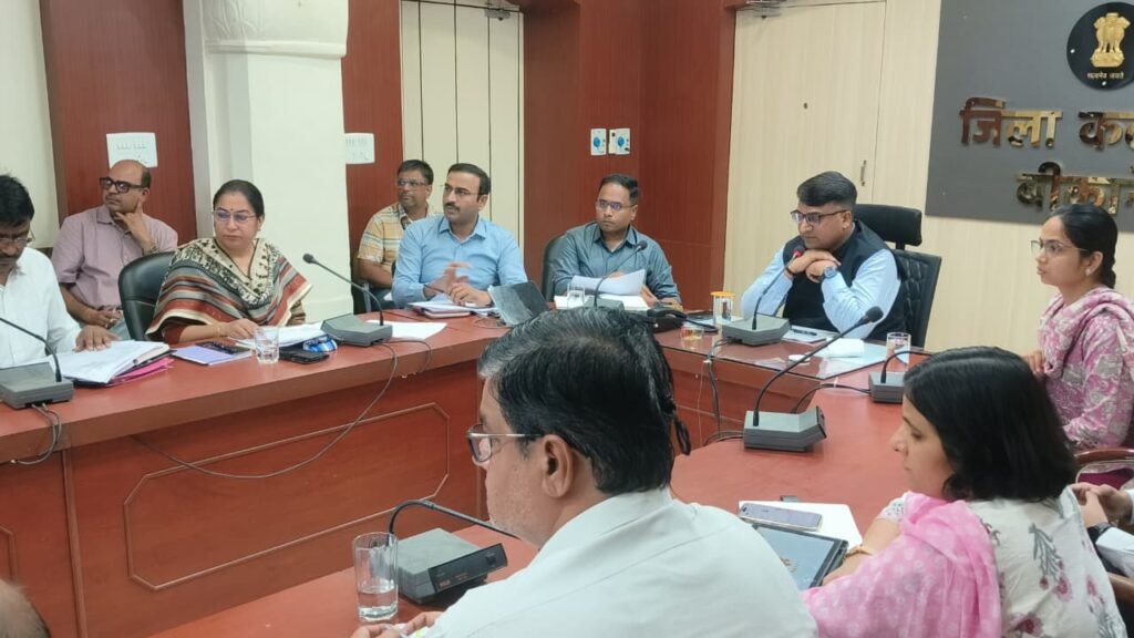 15 दिन से अधिक लंबित एक भी परिवेदना नहीं रहे; कम संतुष्टि स्तर वाले विभागों को प्रदर्शन सुधारने के निर्देश