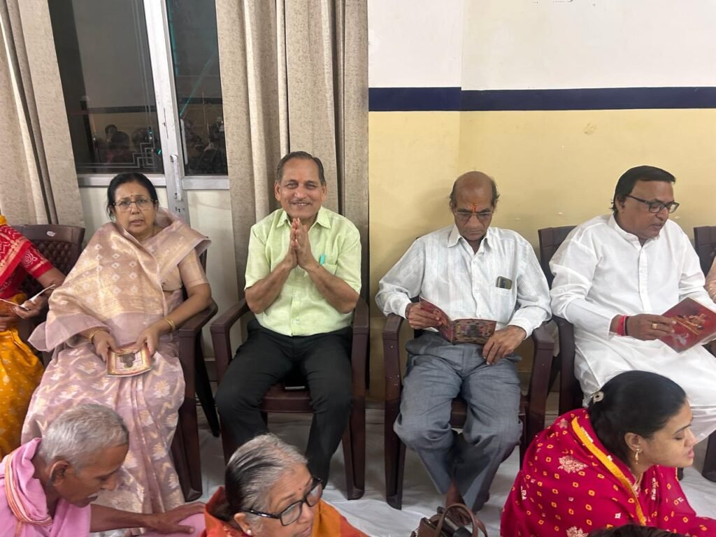 जयपुर में विश्व शांति एवं जनकल्याण के लिए भक्तामर पाठ का आयोजन