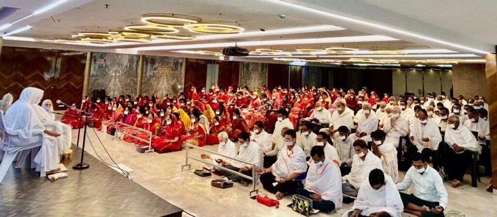 चेम्बूर में नवरात्रि के तीसरे दिन तनाव प्रबंधन एवं विघ्नोपशमन पर हुई प्रभावी चर्चा