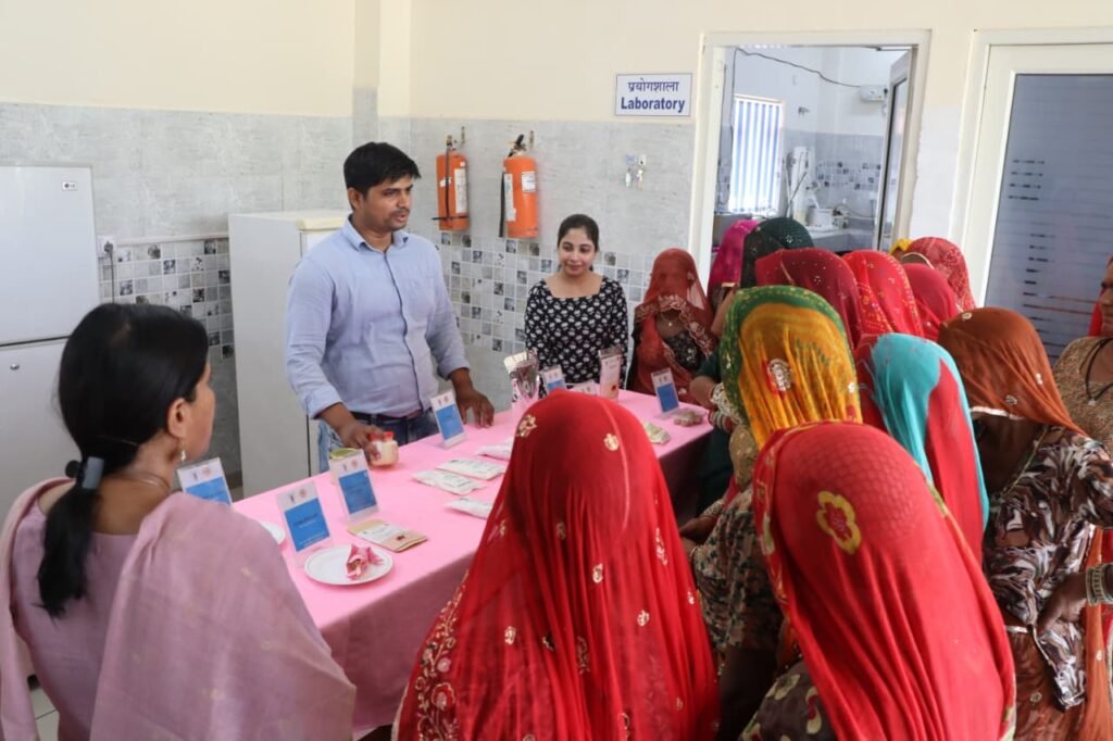 राष्ट्रीय आयुर्वेद में फार्मेसी शुरू जयपुर में राष्ट्रीय आयुर्वेद संस्थान द्वारा