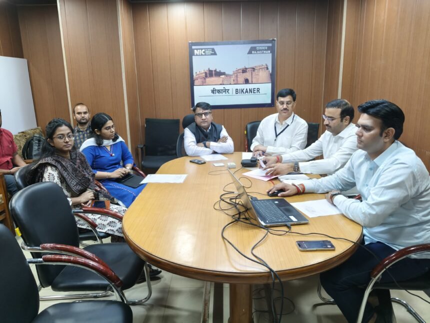पंचायती राज आम चुनाव : तृतीय रेंडमाइजेशन में कार्मिकों को आवंटित हुए मतदान केंद्र, रिटर्निंग अधिकारियों को ग्राम पंचायतें आवंटित