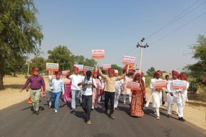राजस्थान में पहली बार पंचायत चुनाव में ‘वोट बारात’ का नवाचार, 630 मीटर लंबी पगड़ी से दिया मतदान जागरूकता का संदेश